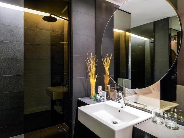 H10 Port Vell 4* Sup Barcelone